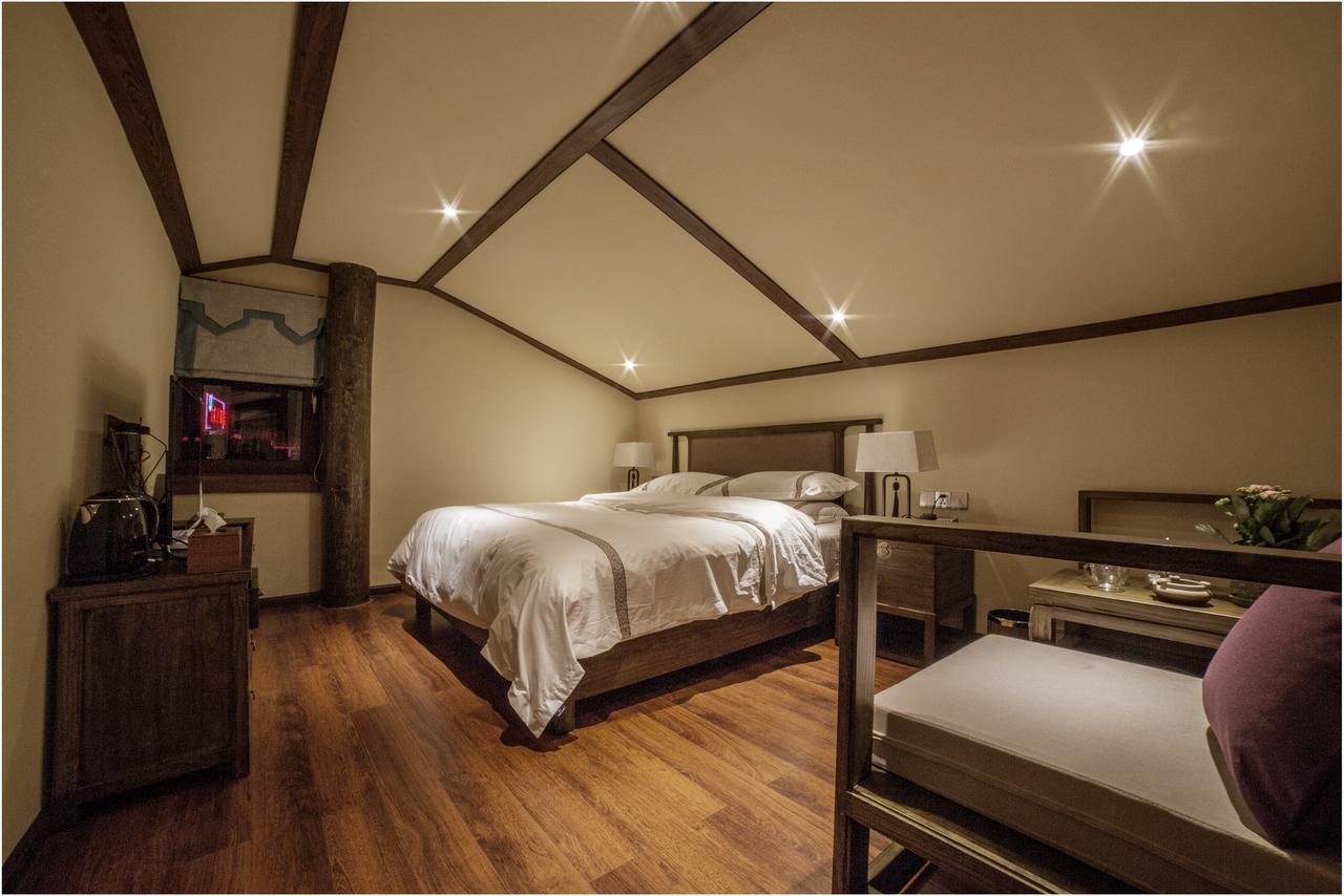 Blossom Dynasty Inn Шангрі-Ла Екстер'єр фото